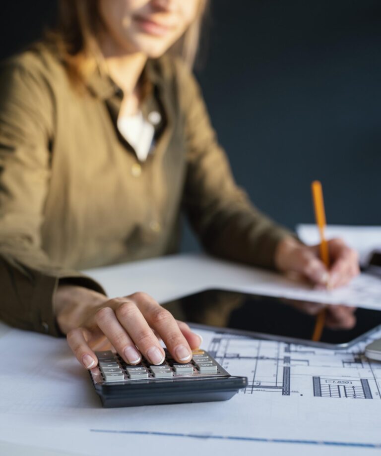 Como calcular o valor a depositar nas contas bancárias da lotérica?