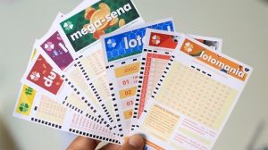 Brasileiros gastam mais de R$ 1 bilhão em Loterias da Caixa no mês de agosto